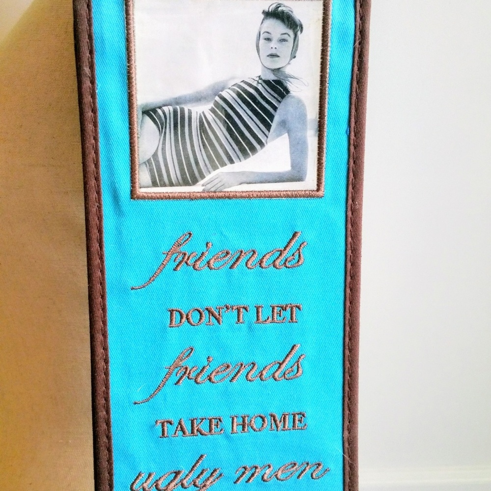 Funny wine bottle carrier gift idea blue brown